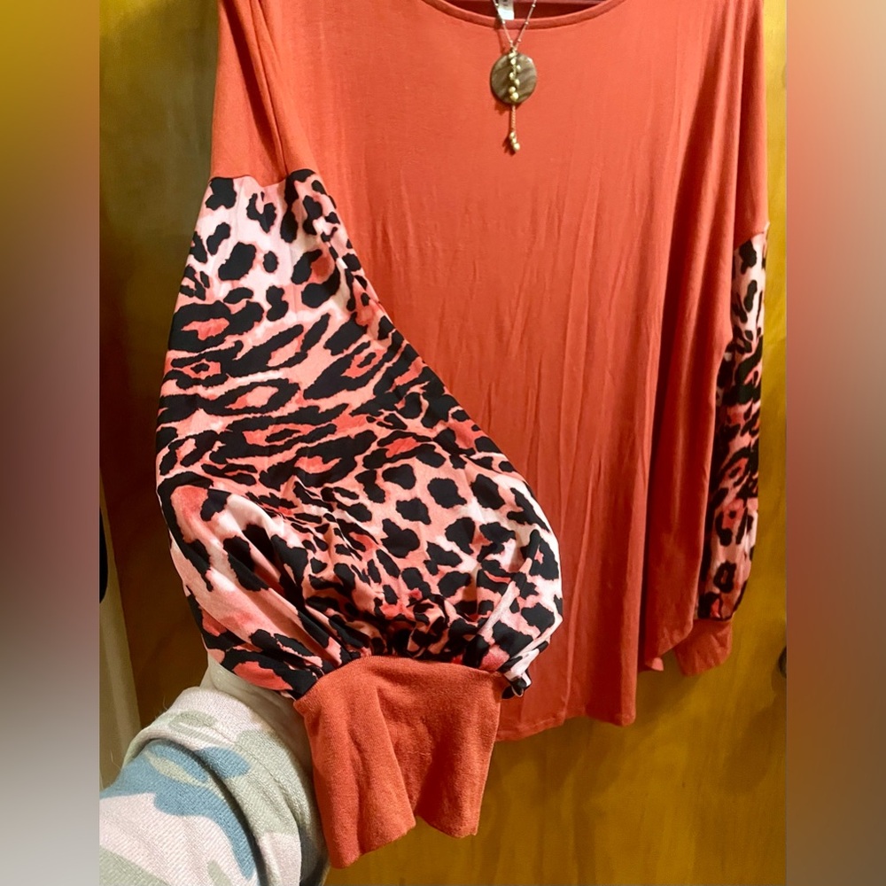 Emerald Orange and Brown Oversized Tunic 1X - Picture 2 of 7